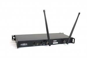 RFIntell QL7R/T1-A 651,800-683,400 МГц 2-канальная радиосистема с 2-мя ручными микрофонами в Нерюнгрях